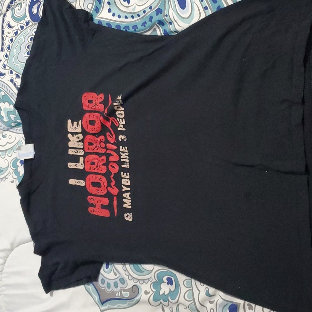 Women's tee shirt